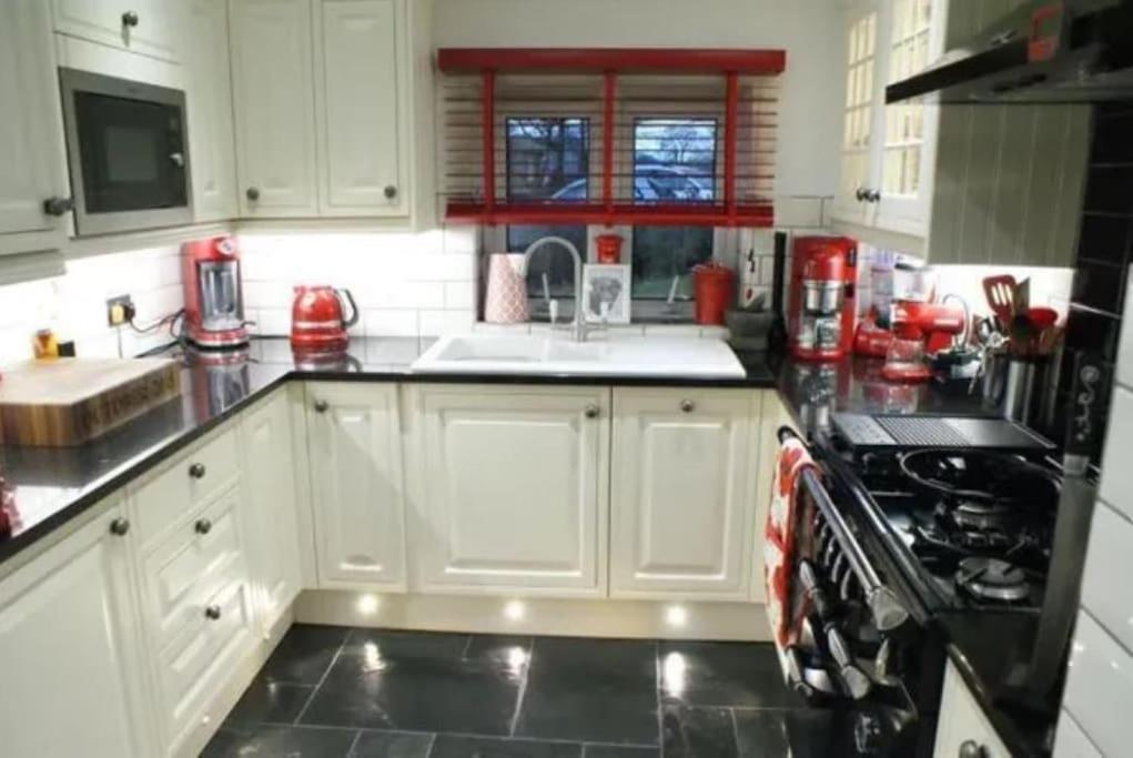 Well Presented 2 Bedroom House Village Holiday Let Strensall 外观 照片
